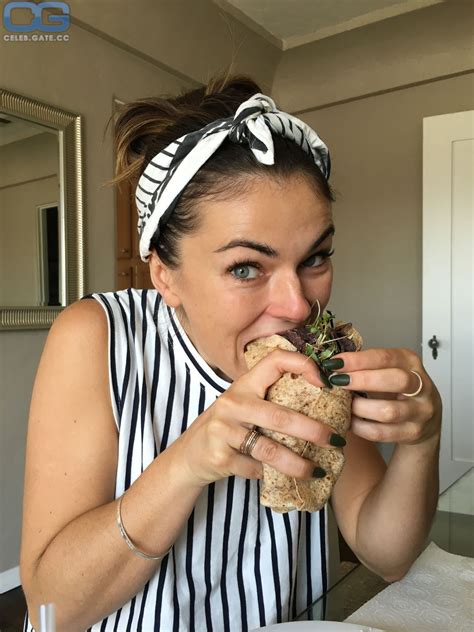 serinda swan porn